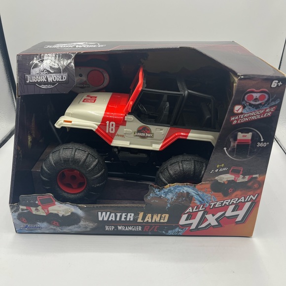 Jada Jurassic World Park Jeep Wrangler Remote Control R/C Land & Water 4x4 NEW - Picture 1 of 9